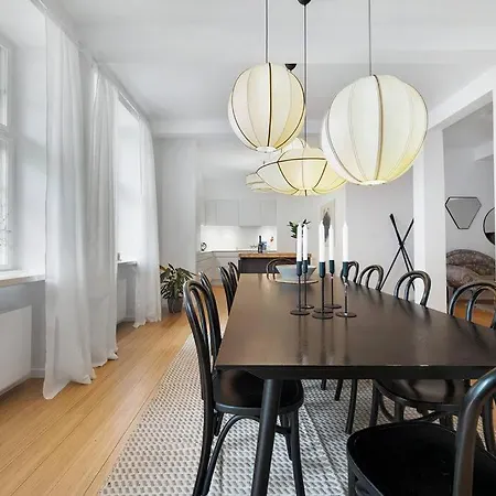 Boutique In Citycenter Apartment